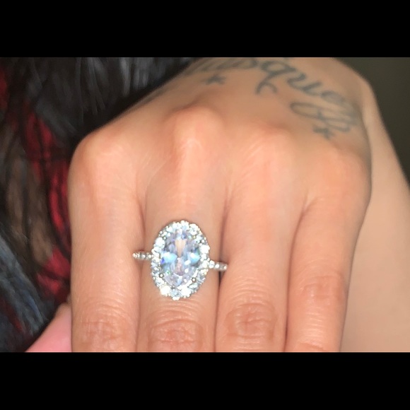 New Silver Color Big Oval AAA CZ Stone Rings - Picture 4 of 6